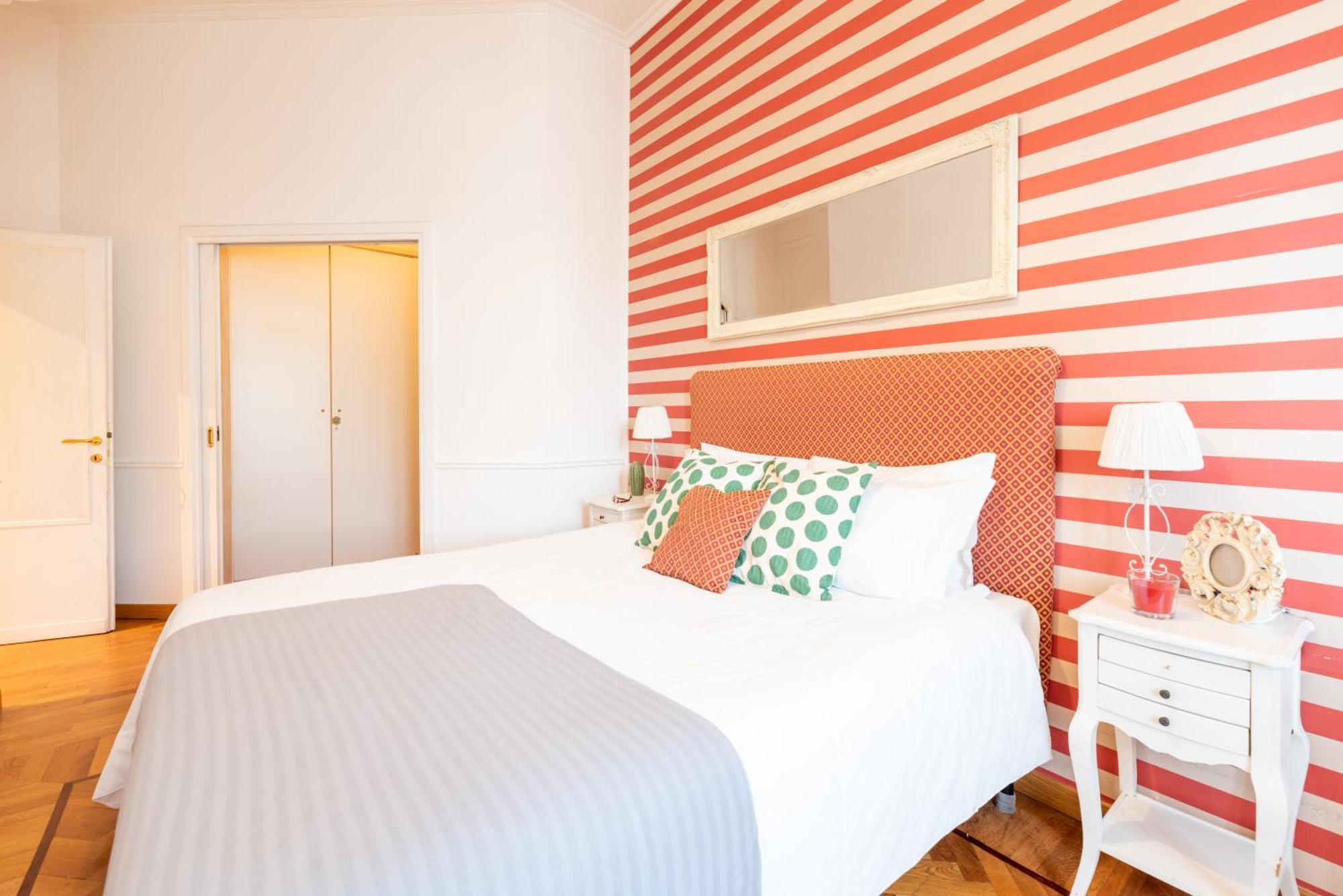 Suite 06, Rome